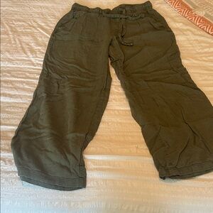 Old Navy Men's Olive Joggers